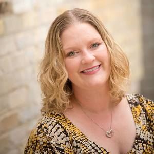 Meet your Posher, April